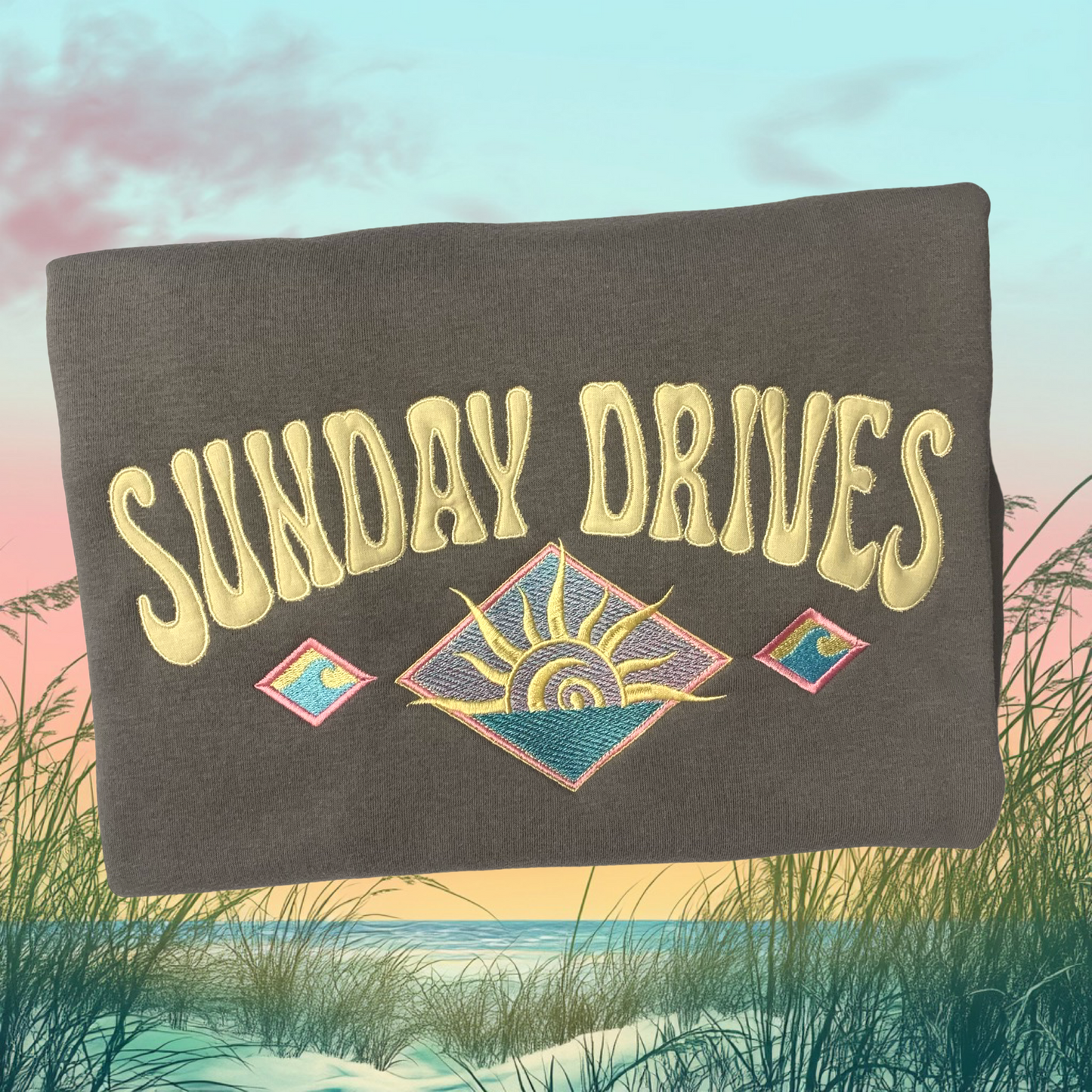 PRE-ORDER SUNDAY DRIVES RETRO SURFWEAR APPLIQUÉ